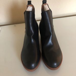 Black Boots